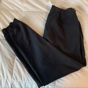 Lululemon On the Fly Jogger 28’’